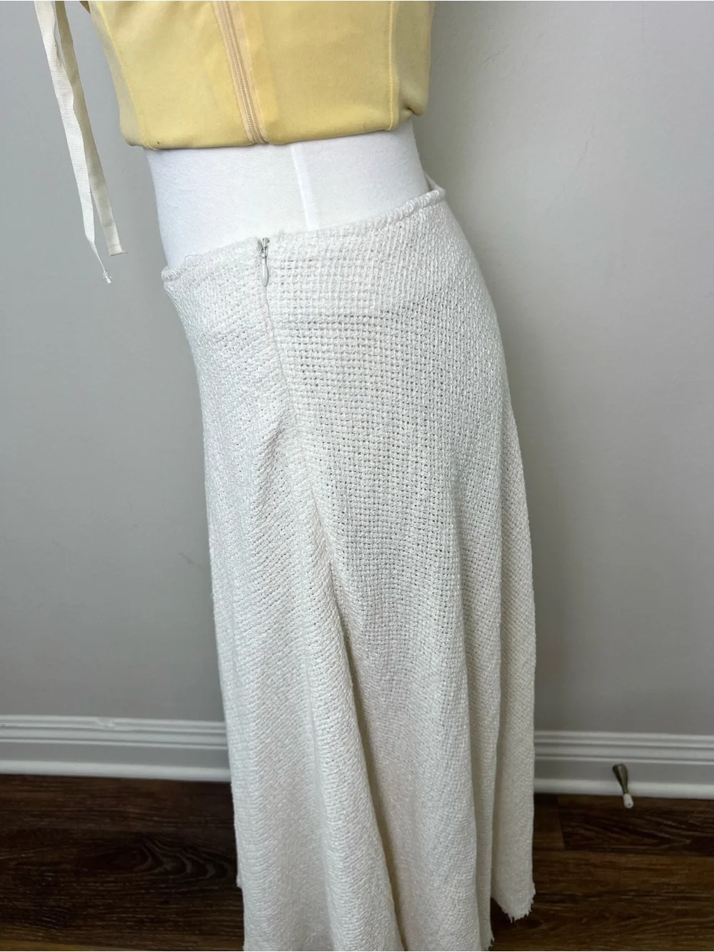 NWT Zara White Textured Knit Maxi Skirt XS Frayed Hem Coastal Cottagecore